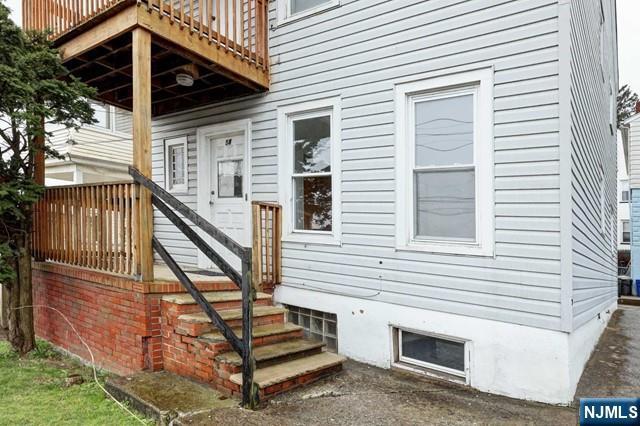 Building Photo - 58 Westervelt Ave