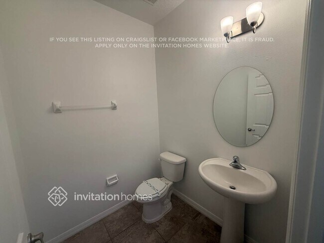 Building Photo - 3596 Sanctuary Dr