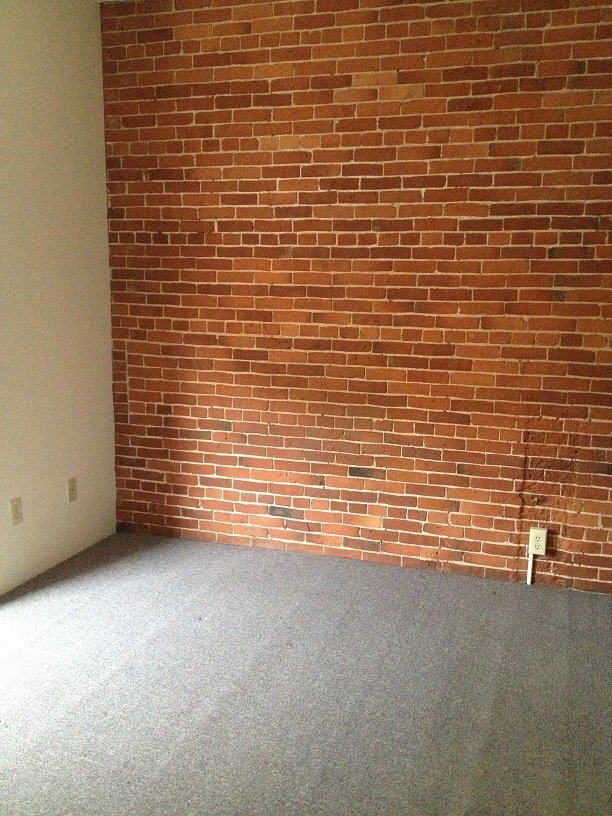 Building Photo - 39 Pleasant St