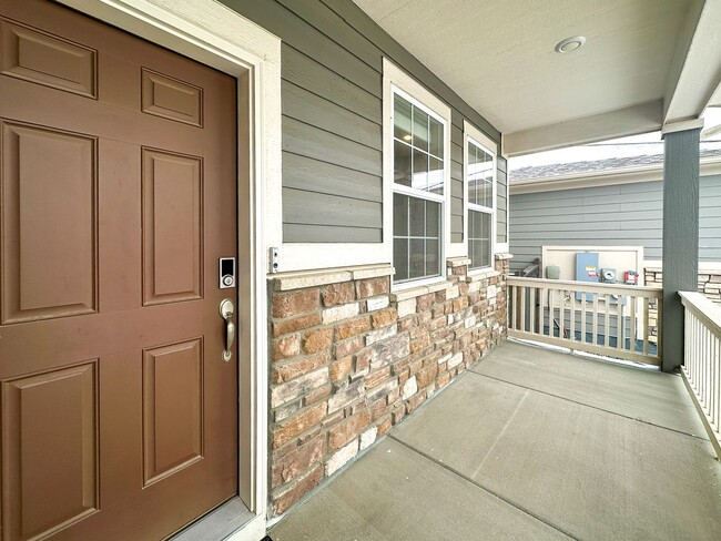 Building Photo - Meadowlark serene 4bd retreat