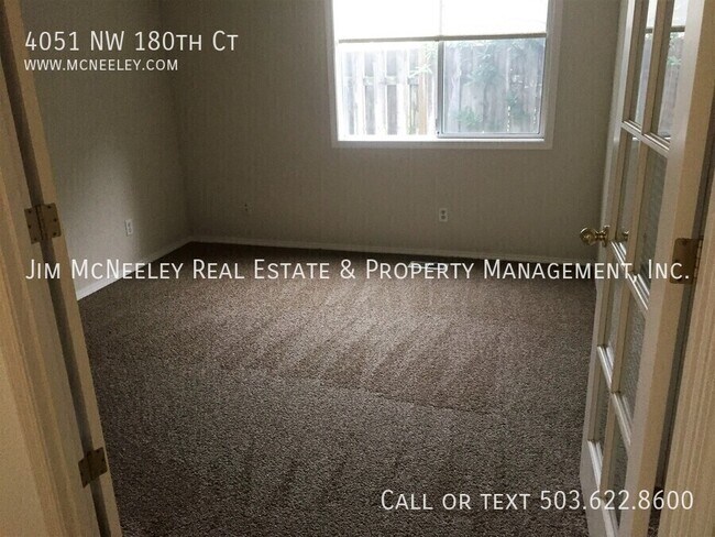 Building Photo - 4051 NW 180th Ct