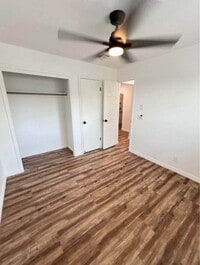 Building Photo - "Private Room with a shared bathroom (1 other room) locate in the Heart of Washington, UT!"