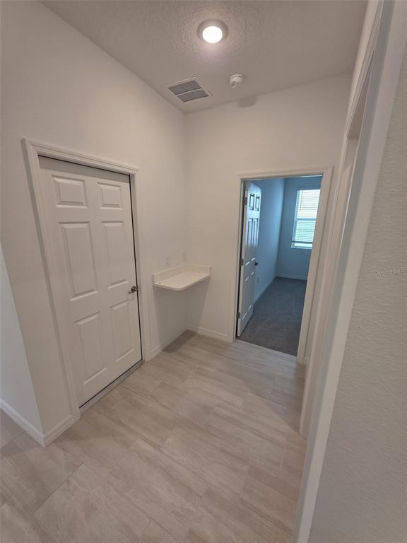 Building Photo - 6008 Vision Rd