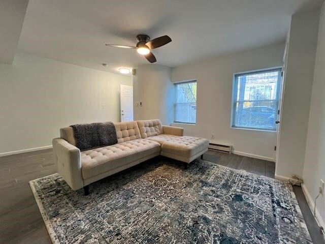 Primary Photo - 232 Grand St