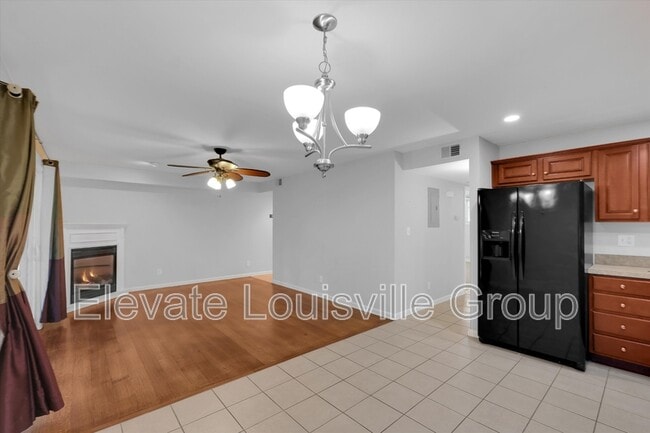 Building Photo - 739 N Hite Ave