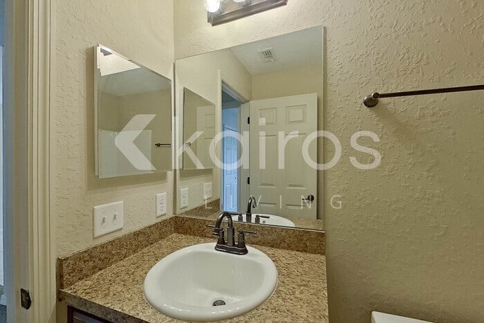 Building Photo - 13691 SW 43rd Cir