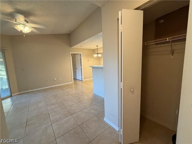Building Photo - 12640 Equestrian Cir