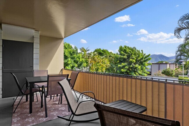 Building Photo - Cozy Island Escape | Near Waikiki & Diamond Head