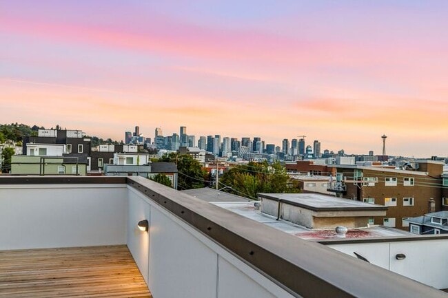 Building Photo - ULTRA-MODERN Townhome w/AC and Views in the Heart of Eastlake!