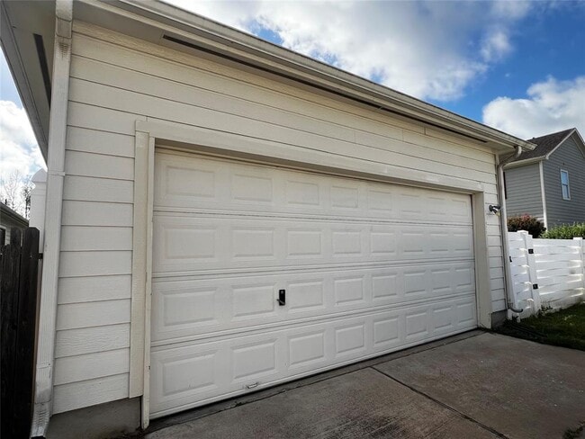 Building Photo - 20523 Patriot Park Ln