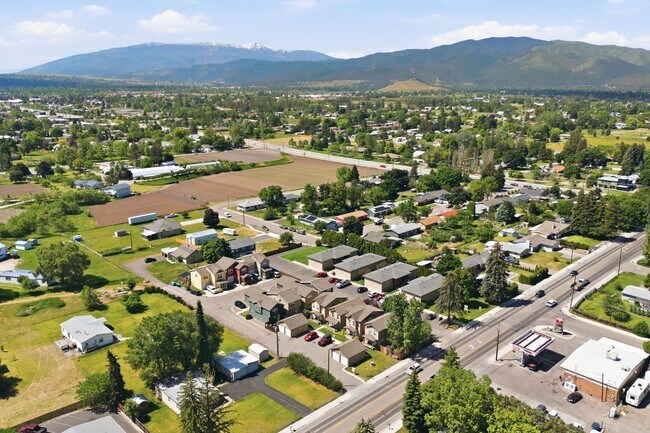 Building Photo - Two Bedroom Condominium located in Central Missoula