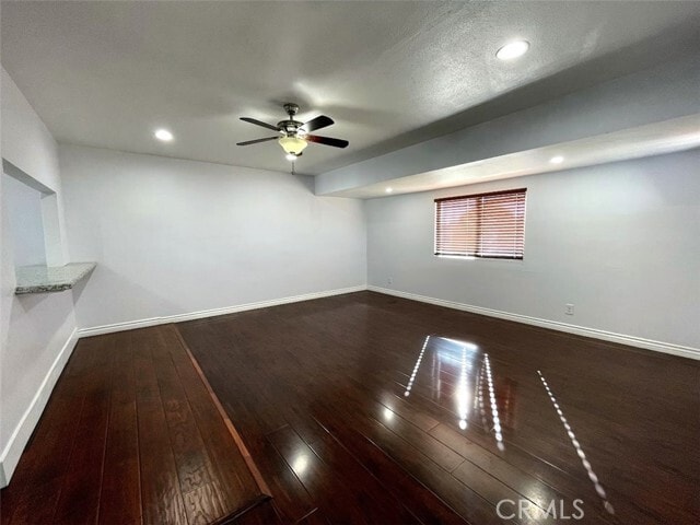 Building Photo - 1341 W School St