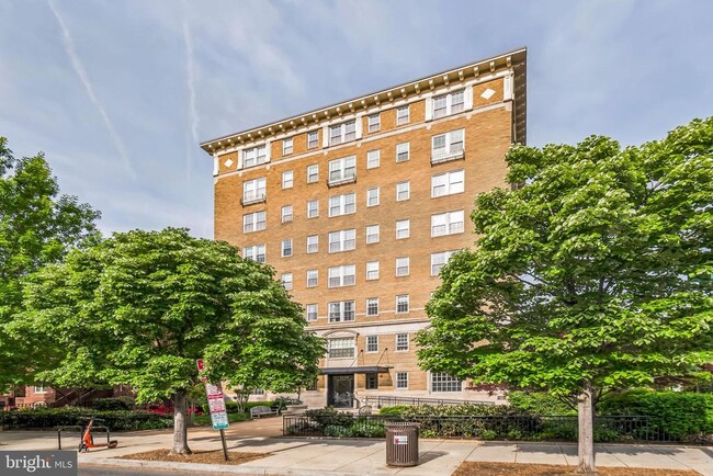 Building Photo - 1750 16th St NW