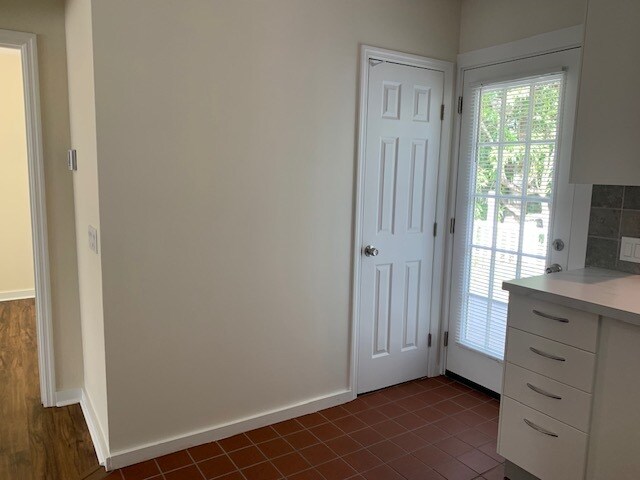 kitchen with pantry - 1601 Poinsettia Ave