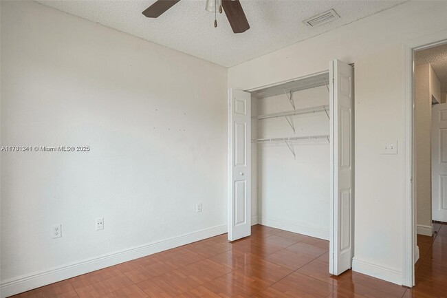 Building Photo - 11605 SW 147th Ave