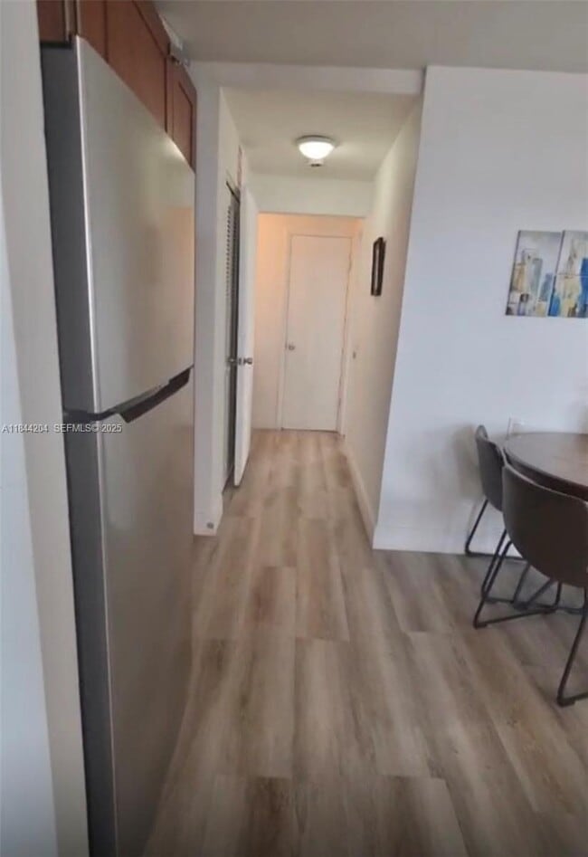 Building Photo - 7904 West Dr