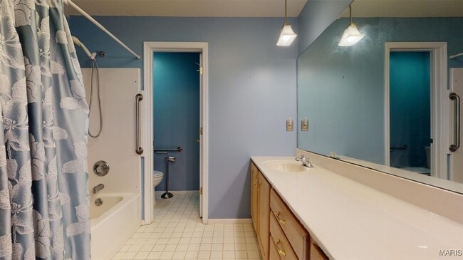 Building Photo - 31 S Tealwood Dr