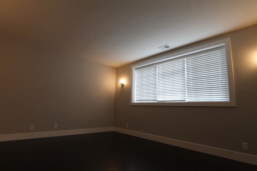 Building Photo - 124 N 31st Ave