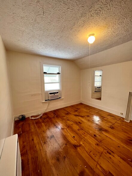 Building Photo - 251 Fayette St