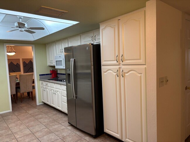 Building Photo - 1681 Leisure World