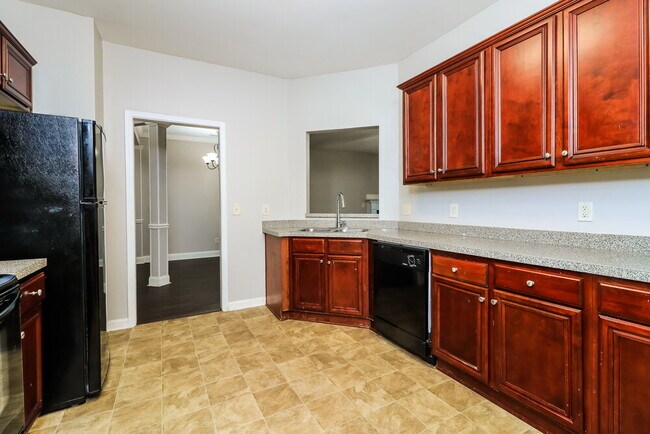 Building Photo - 113 Bethany Manor Dr