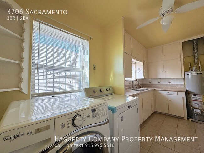 Building Photo - 3706 Sacramento-
