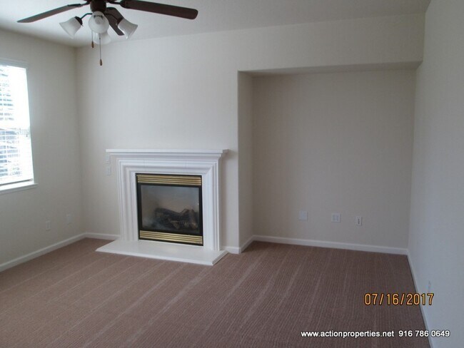 Building Photo - East Roseville, New Carpet * Paint, 2657sqft 4 Bed 3 Ba, 3 Car Garage Large Bonus Room