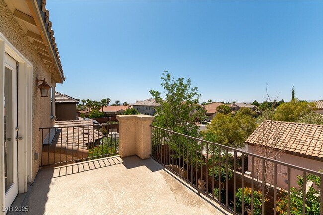 Building Photo - 11409 Via Spiga Dr