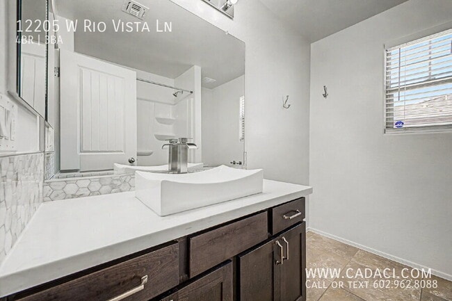 Building Photo - 12205 W Rio Vista Ln