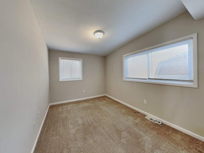 Building Photo - 1206 Brixton Rd