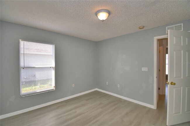 Building Photo - 116 Briarcliff Dr