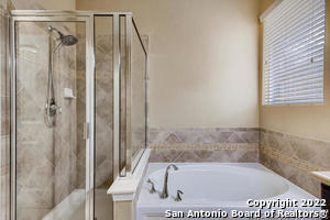 Building Photo - 304 Fritz Way