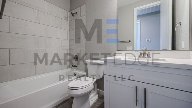 Building Photo - 3Bed/2Bath Home In Scottsdale! JOIN THE WA...