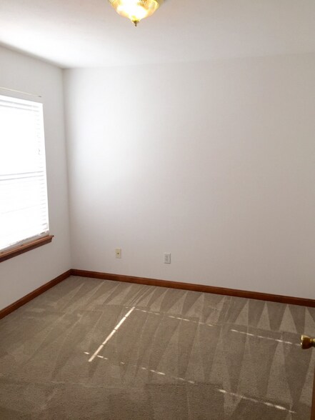 Building Photo - 4522 Picadilly Cir