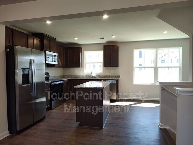 Building Photo - 8031 Sinnet Pl