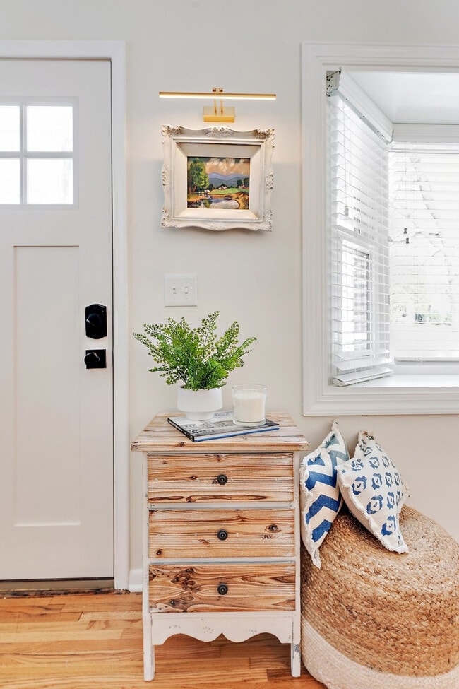 Building Photo - 17035 9th Ave N