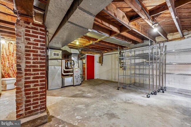 Building Photo - 406 Mississippi Ave