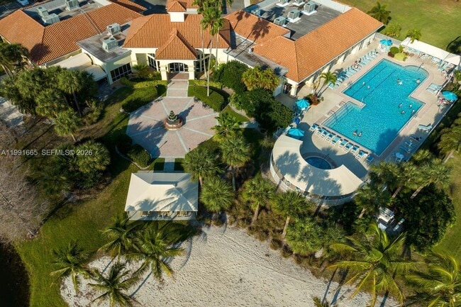 Building Photo - 822 NW Sorrento Ln