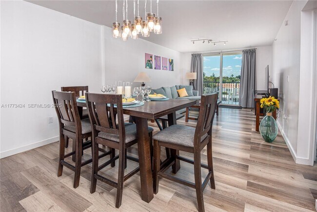 Building Photo - 8888 Collins Ave