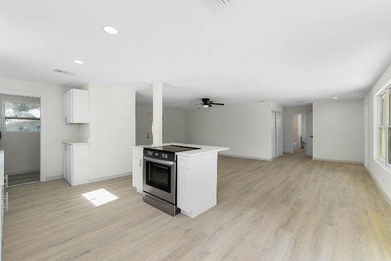 Building Photo - 1021 Flagler Ave