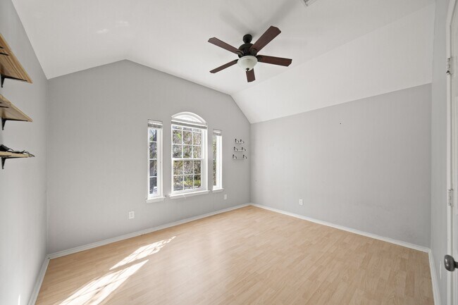 Building Photo - 16322 Drystone Ln