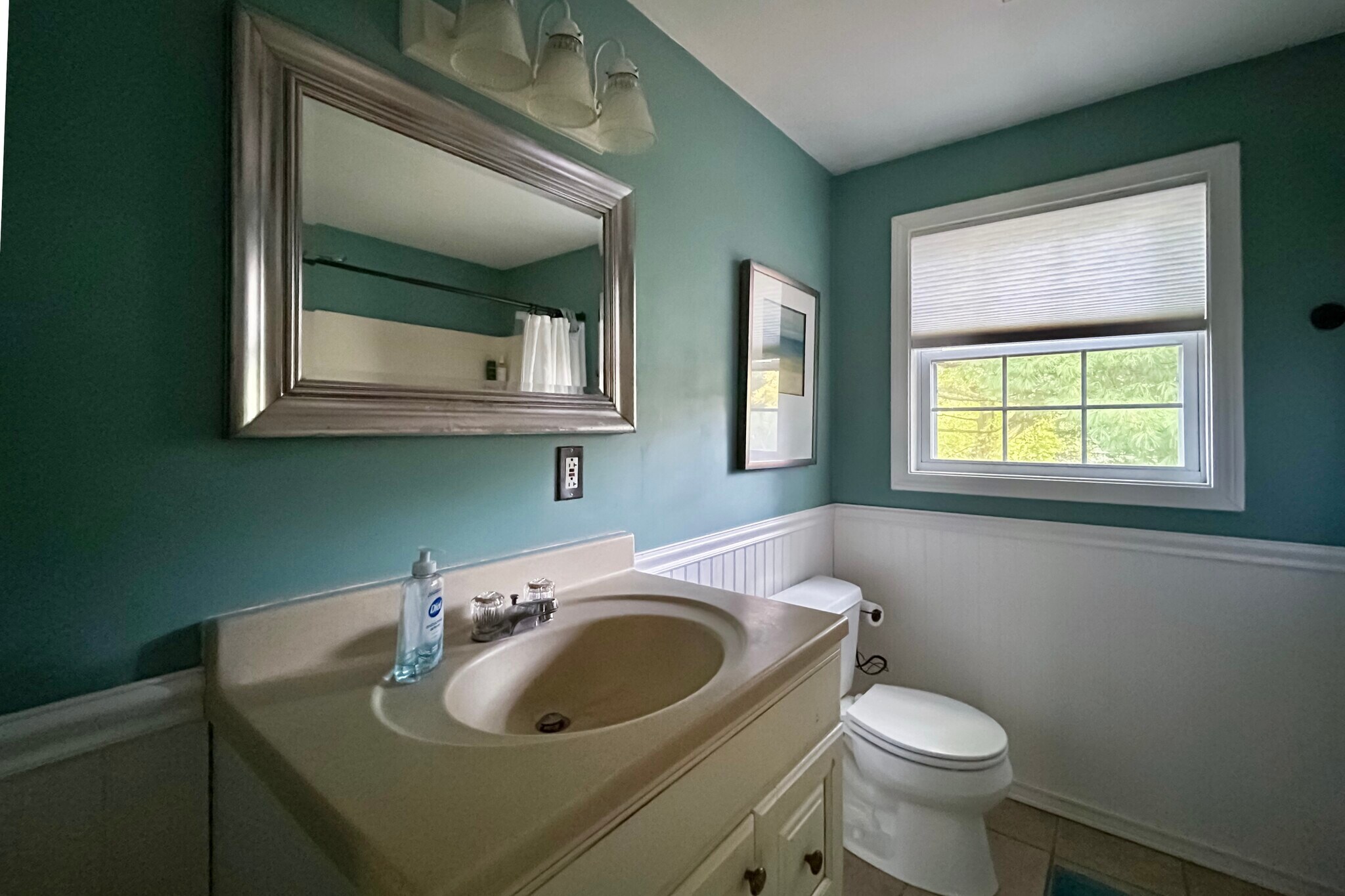 Upstairs bathroom with tub and shower - 278 Harrison St