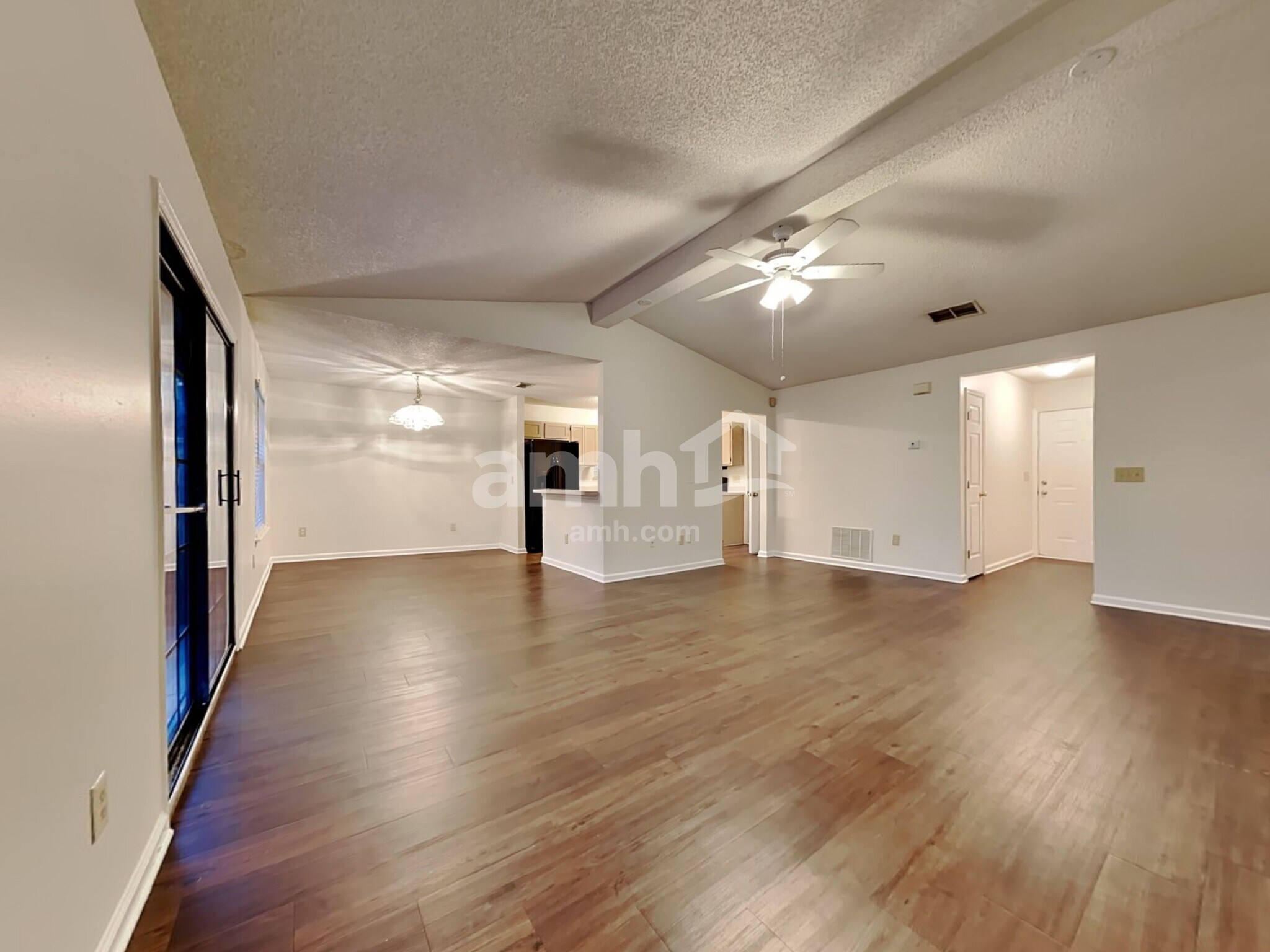 Building Photo - 8016 Queensferry Ln