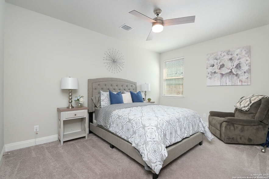 Building Photo - 446 Scenic Lullaby