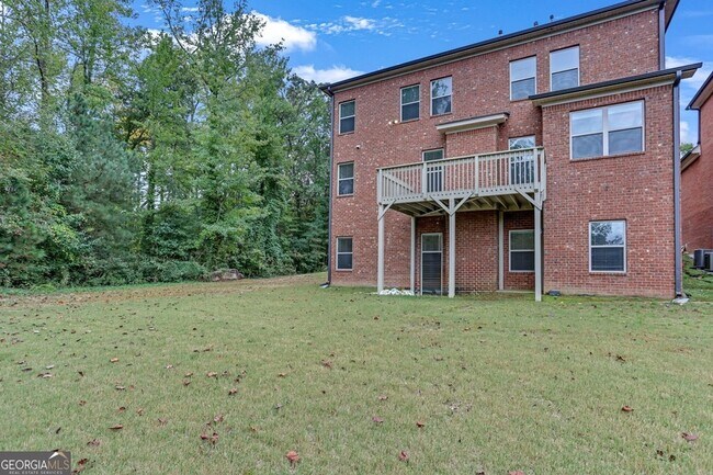 Building Photo - 568 Garden View Ct