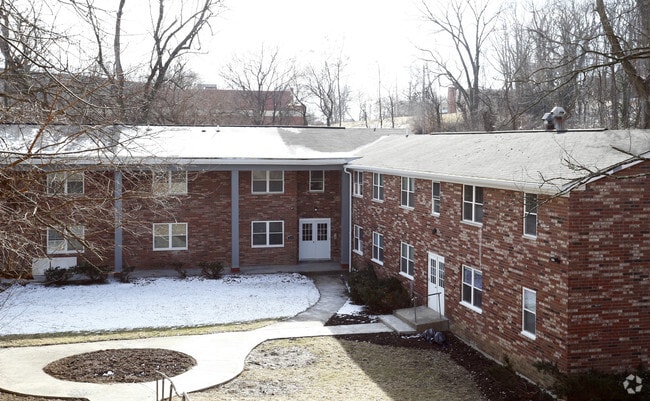 Primary Photo - Gilman Gardens Apartments