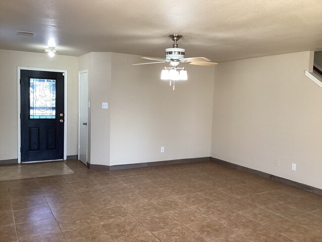 Building Photo - 15602 Jasmine Tree Ln