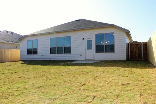 Building Photo - 1059 Aurora Grove Bend