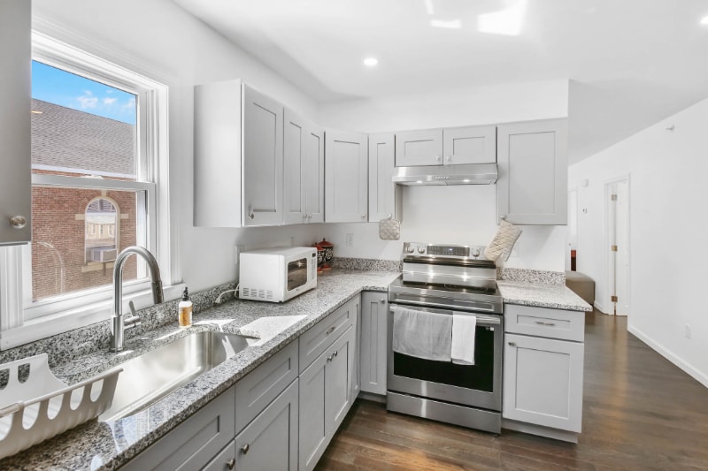 Building Photo - 15 Hawley St