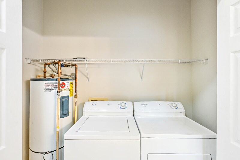 Building Photo - 1058 Jefferson Ave